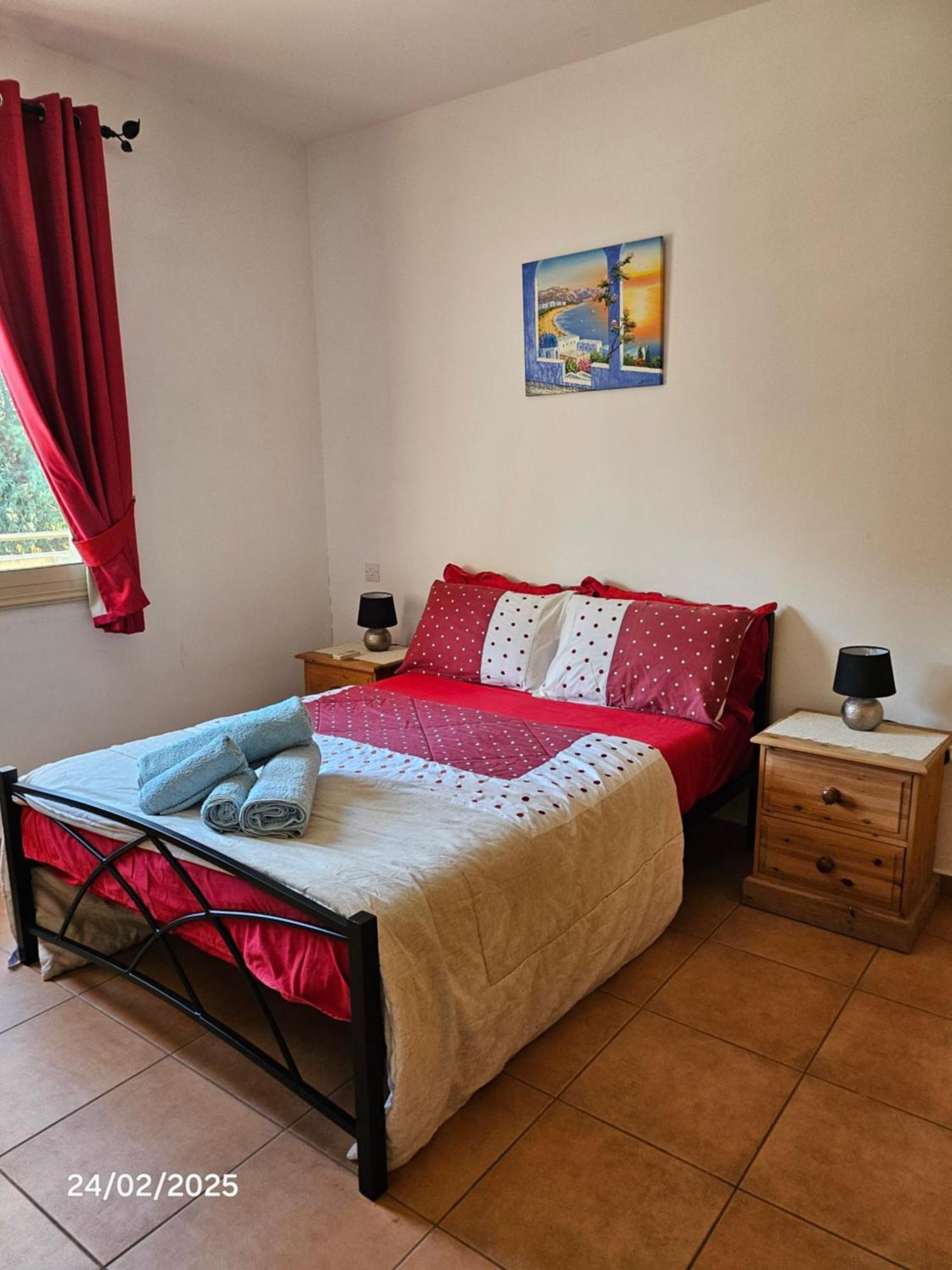 Paphos Holiday Home Extérieur photo